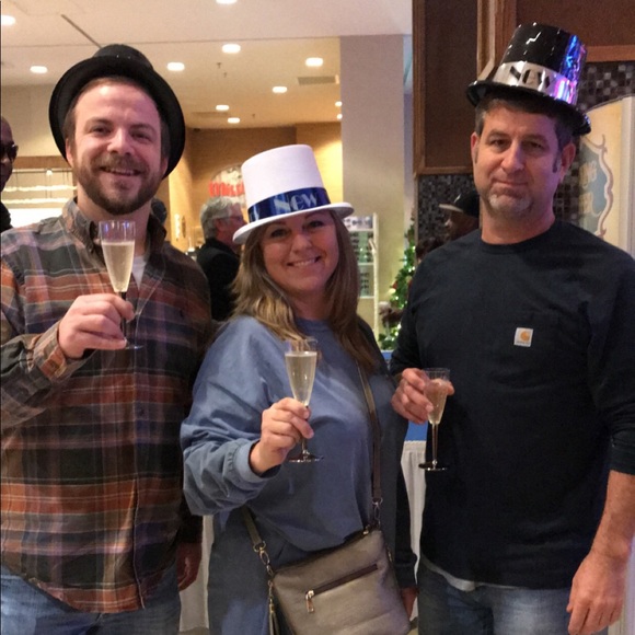 Meet your Posher, Grant - Picture 1 of 1